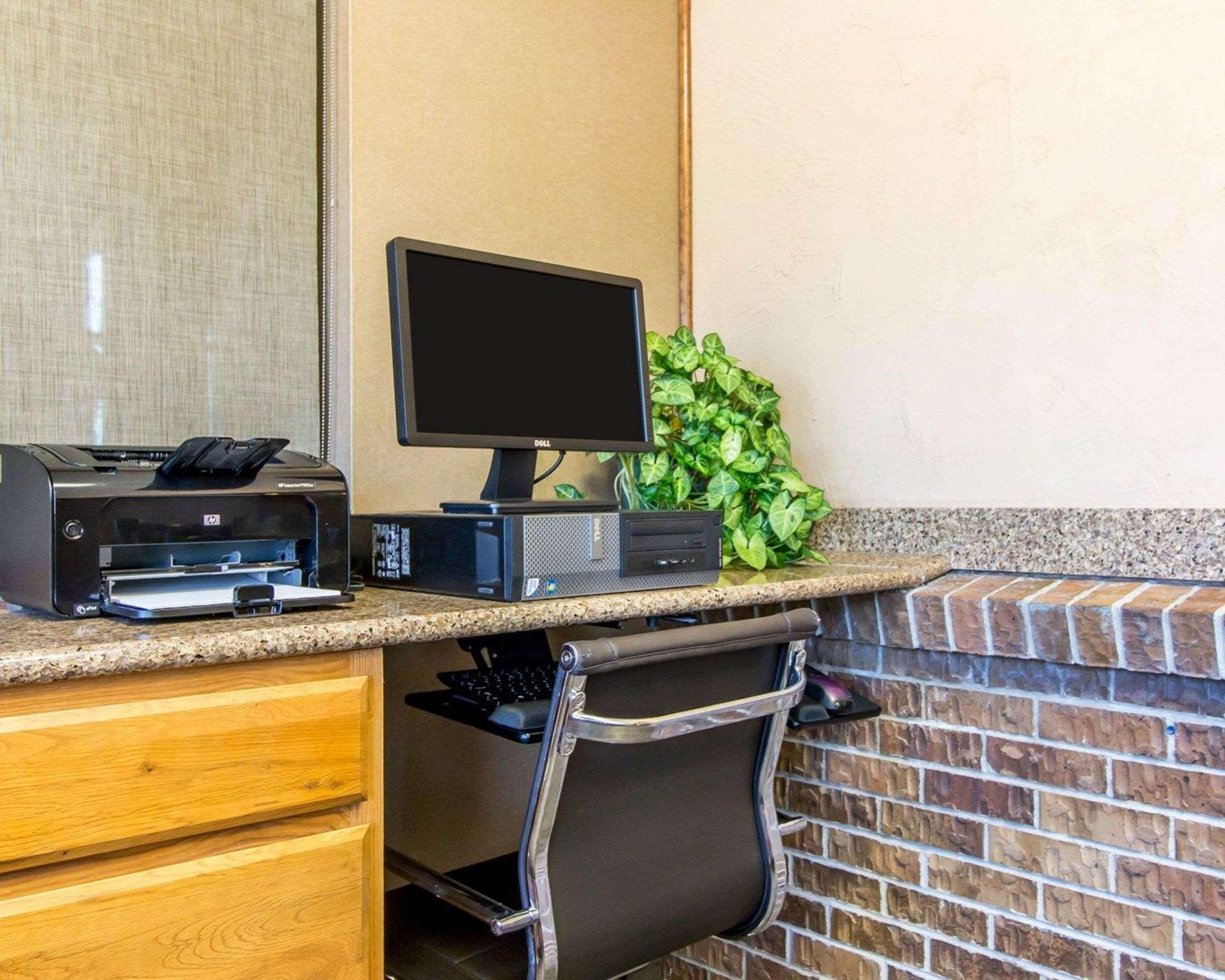 Comfort Inn Valentine Bagian luar foto